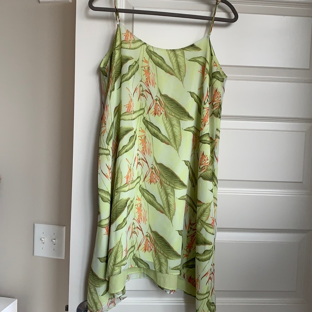 BCBGeneration Tropical Print Dress